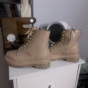 Amazing Lace Beige Combat Boots